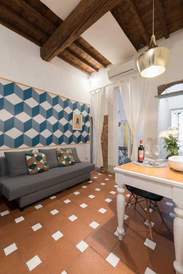 F4 - Santa Croce One Bedroom Flat 2 To 4 Guests Floransa Dış mekan fotoğraf